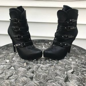 Black heeled booties